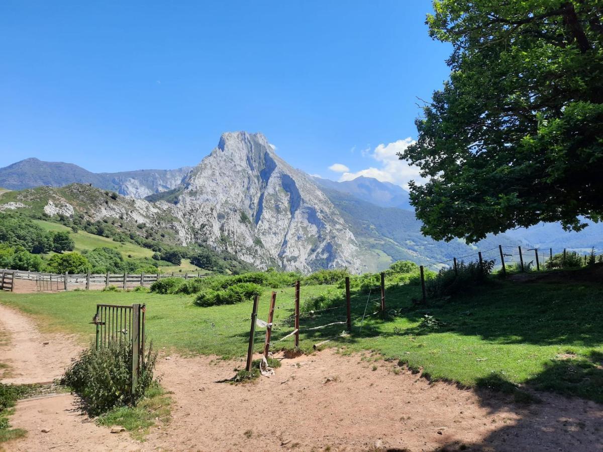 Hosteria Picos De Europa Hotell Potes Eksteriør bilde